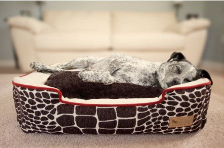 Kalahari Lounge Bed: Brown Giraffe/Sangria